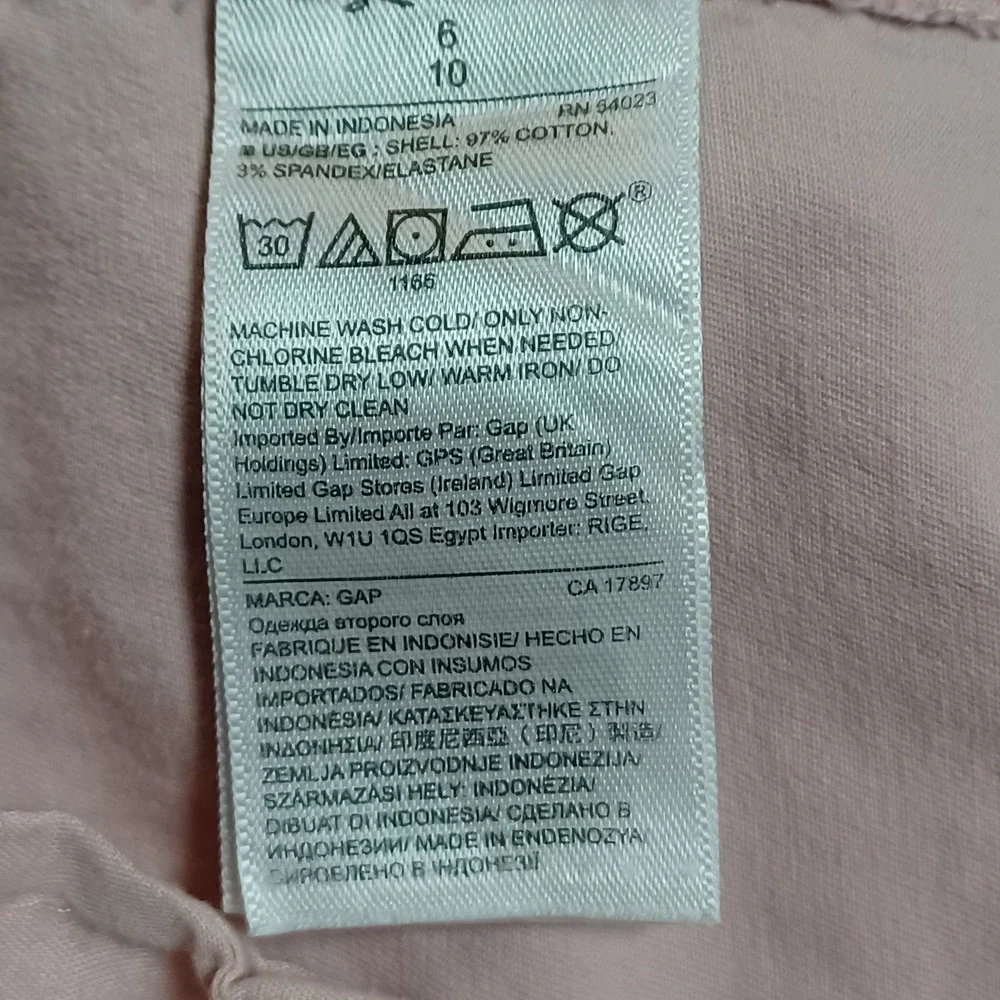 Gap Chino Pants Womens 6 Pink Girlfriend Chino 232528-06 Cotton Stretch Cropped